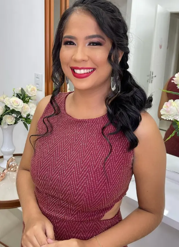 Maquiagem para ocasião especial